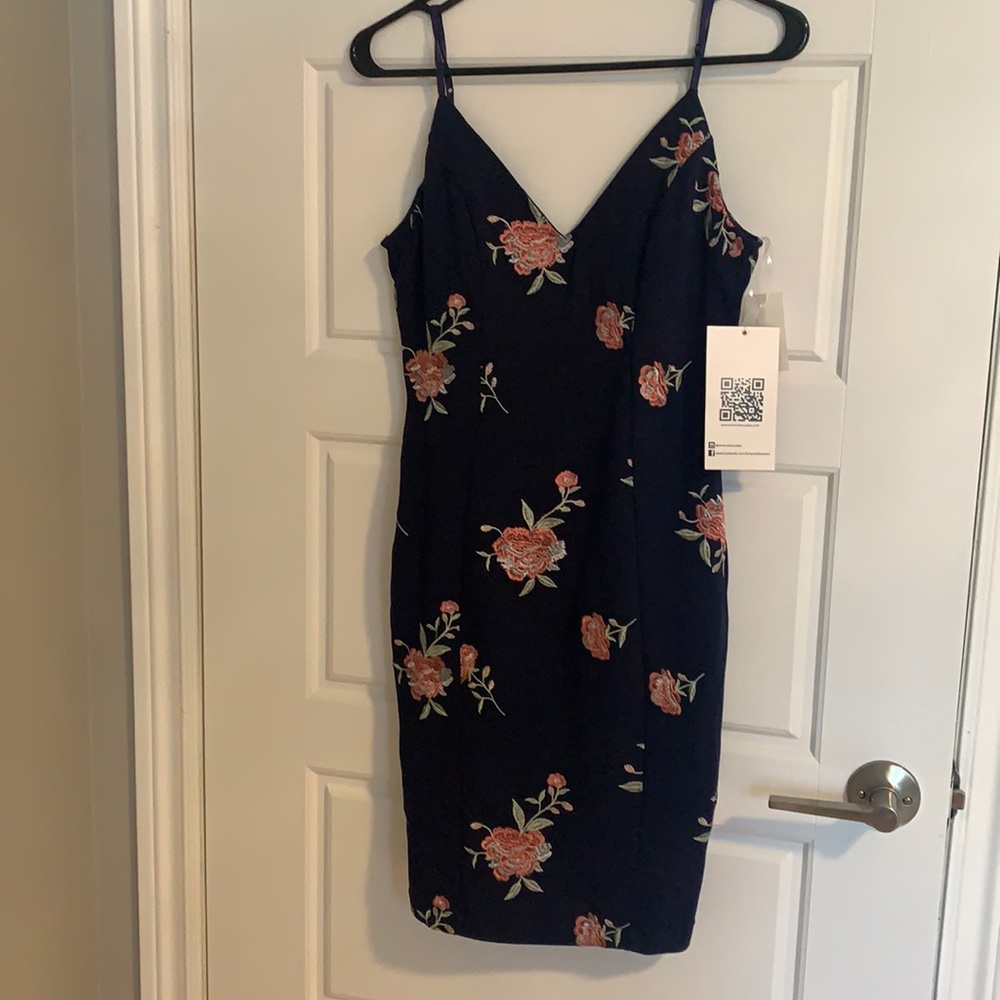 Women - flowery summer dress
